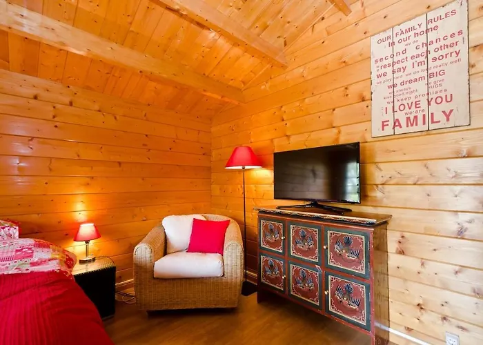 Alpstuga Private Wooden House